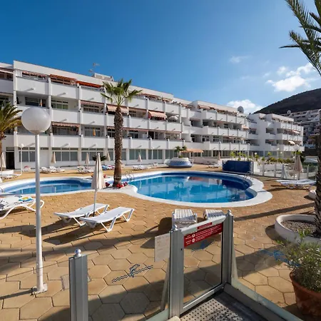 Azahara Apartment *